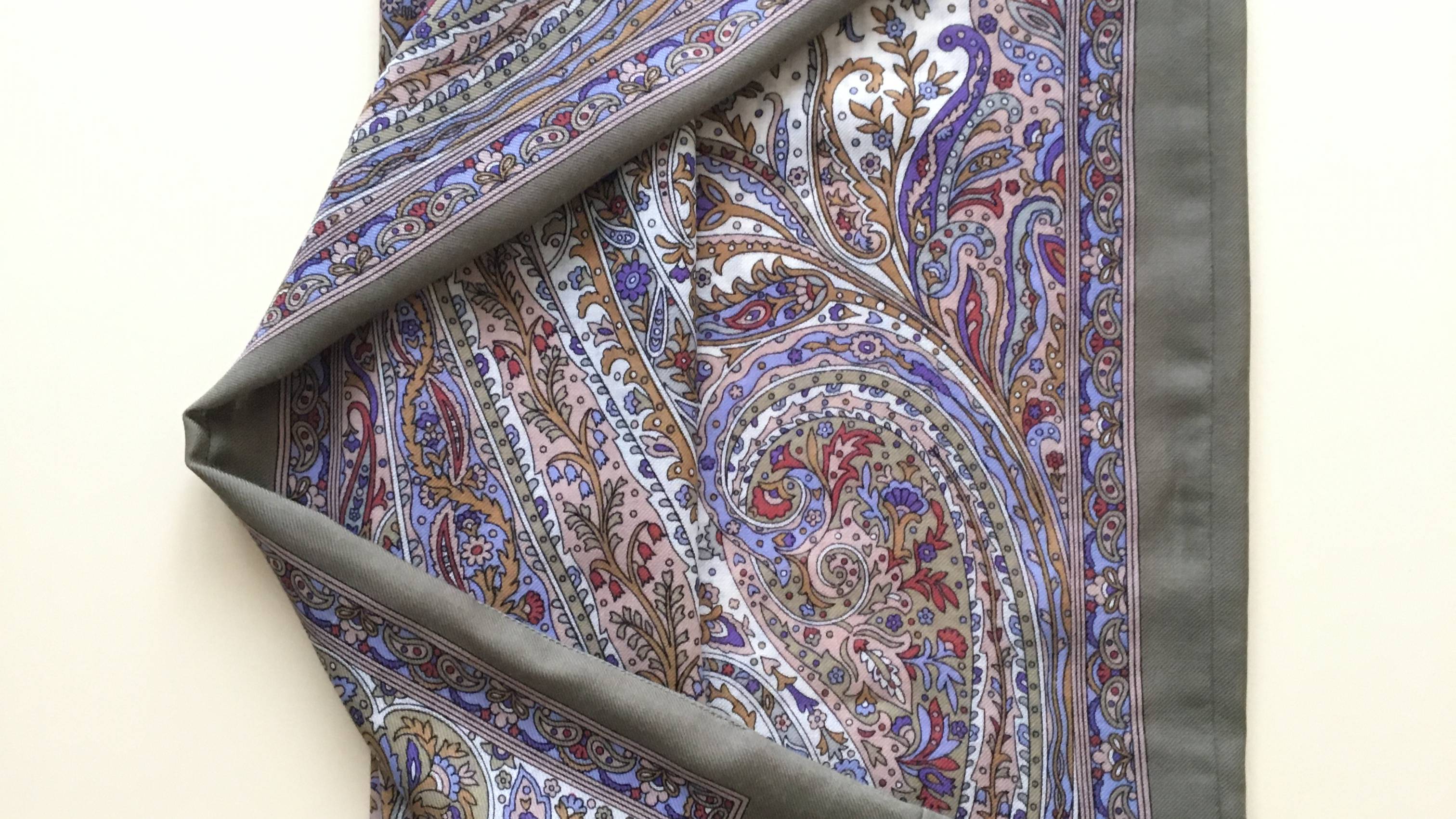 Шерстяной павловопосадский снуд "Ода Грёзам"