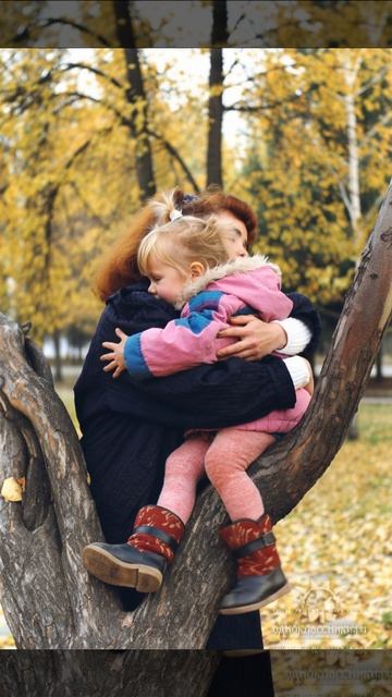 Маргоника - с дочкой Сашенькой