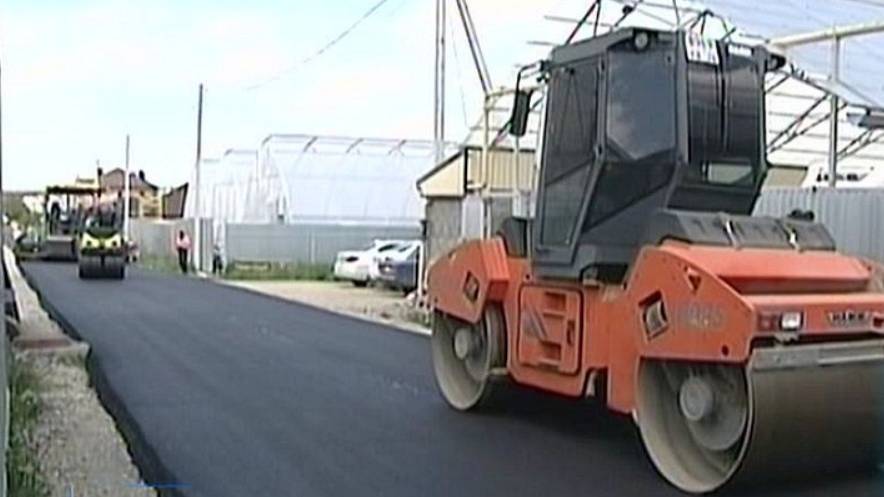 На Ставрополье продолжается масштабное дорожное строительство