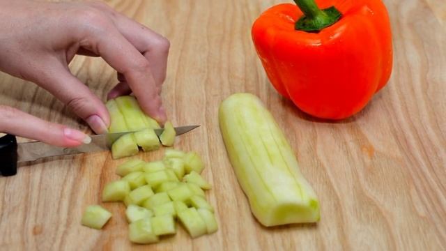 Салат из цветных макарон