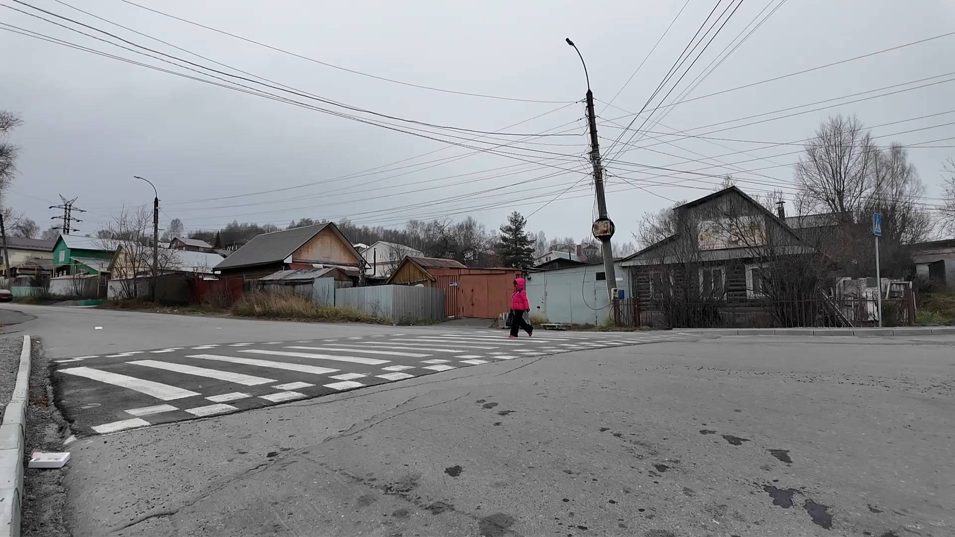 На дорогах города обновили 17 искусственных неровностей