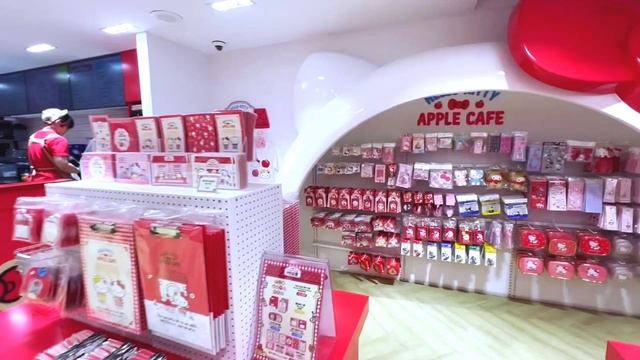 Южная Корея Сеул  день 3. Line Friends Hello Kitty cafe и DDP.