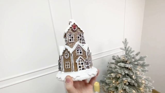 Светящаяся декоративная композиция ДОМИК ИМБИРНОЙ ФЕИ, полистоун, бело-коричневый, XNA22016131-2