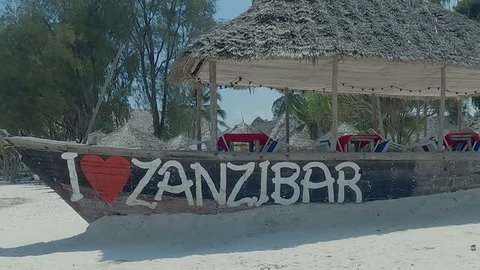 Zanzibar, Kiwengwa Beach,  Кивенгва. Популярный пляж на острове  Занзибар, Танзания. Обзор и цены