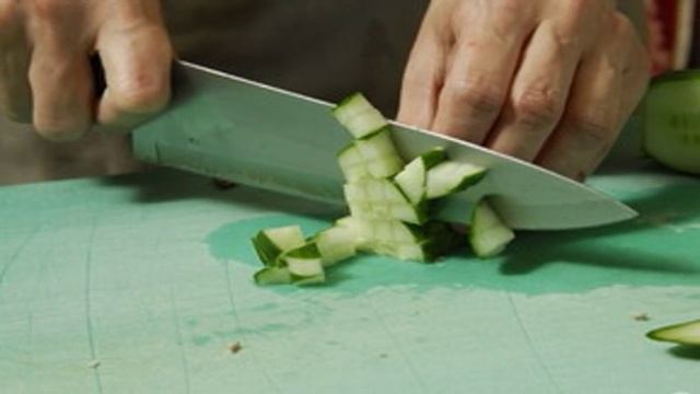 Окрошка с колбасой