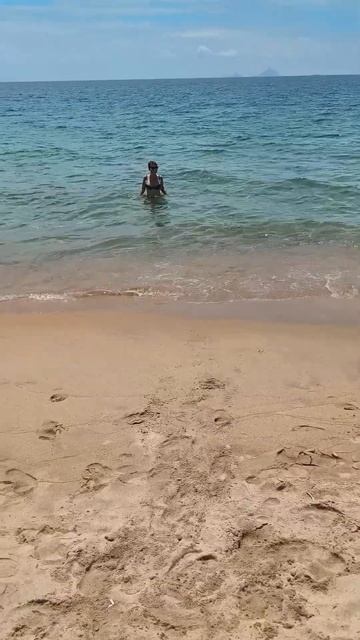 Нячанг купание на пляже. Вьетнам за 72 тысячи с перелетом.Тутси-диеты и путешествия.@tutsi-dieti