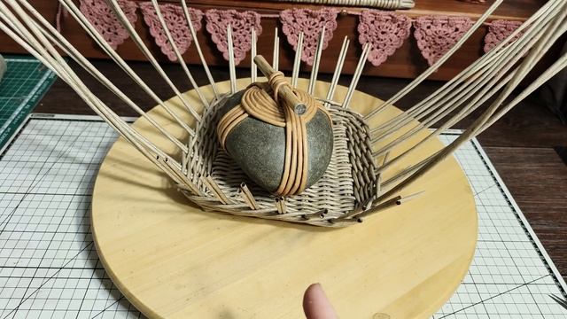 Овальная корзина из квадратного дна. Запись эфира ВК. Часть 2