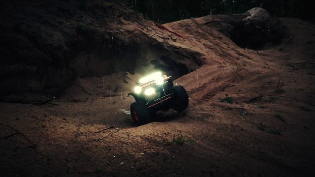 Дождливая осень 4x4 RC вождение Crossrc EMO X4 Gladiator