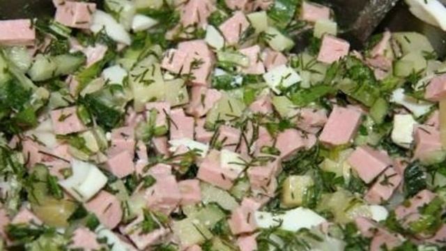Окрошка с квасом и кефиром