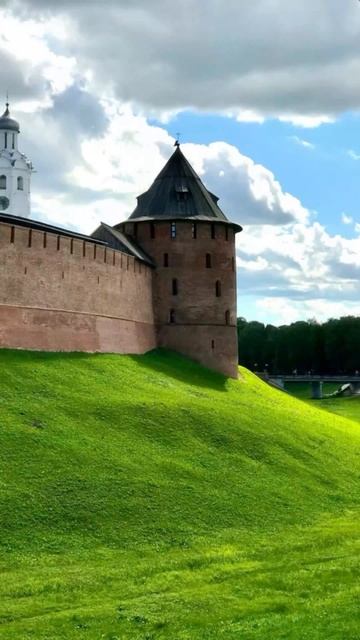 Узнал свой город?