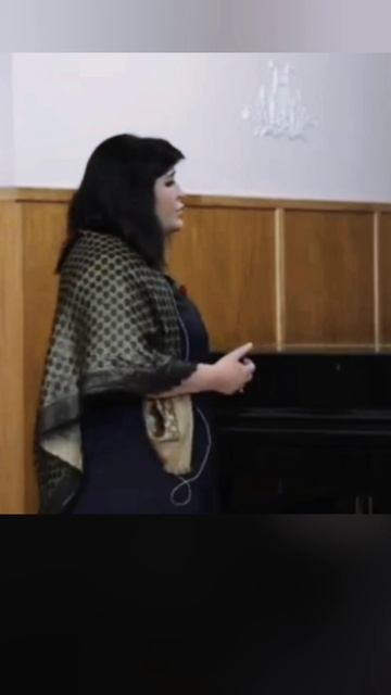 Петь на дыхании.