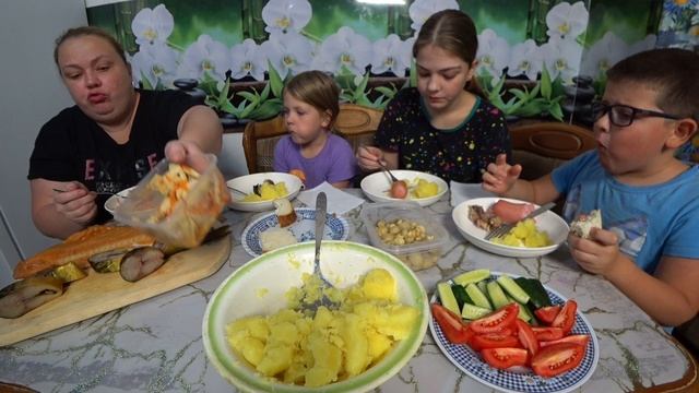 мукбанг рыбный