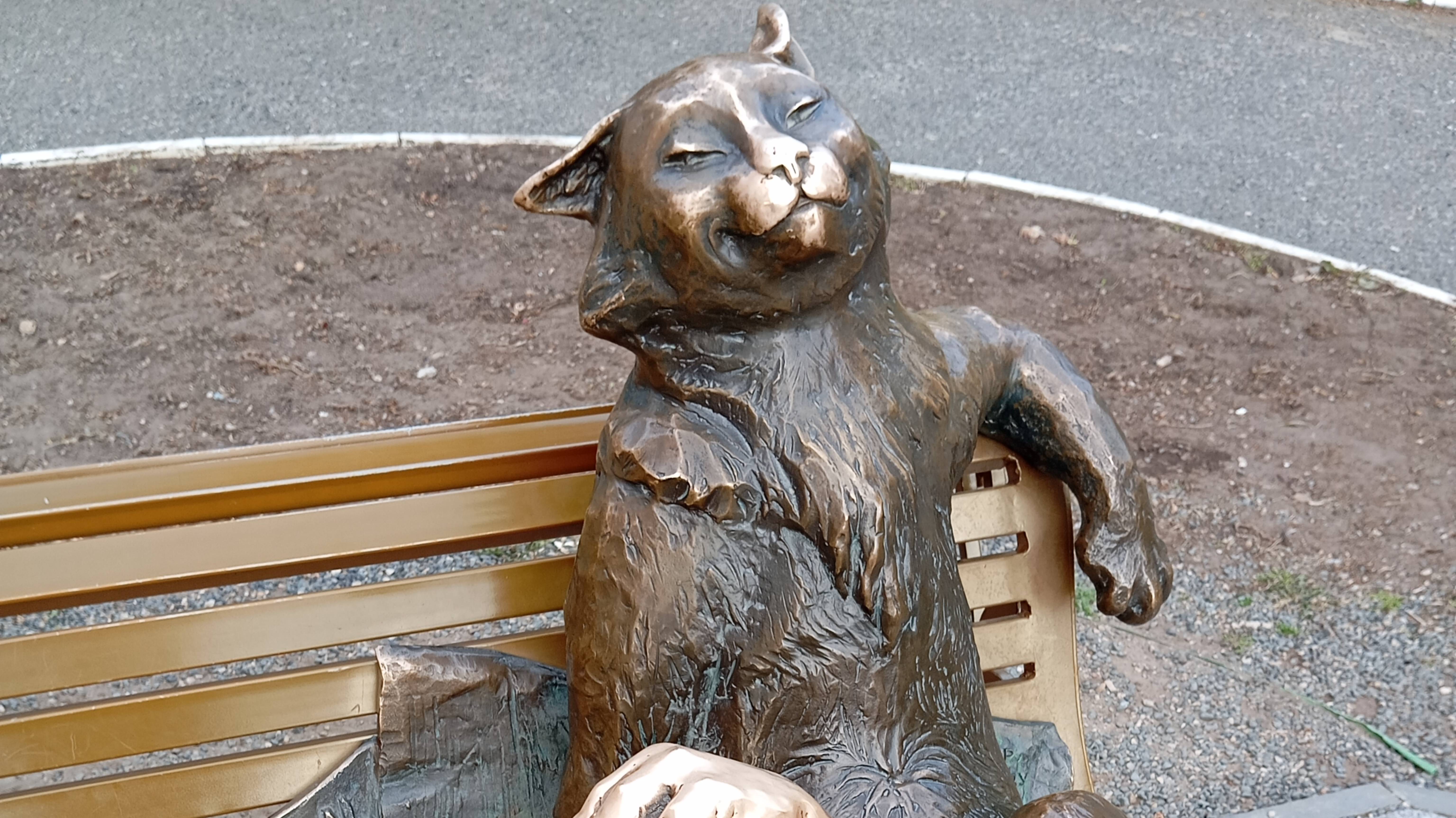 Знаменитый Йошкин кот в столице Марий Эл