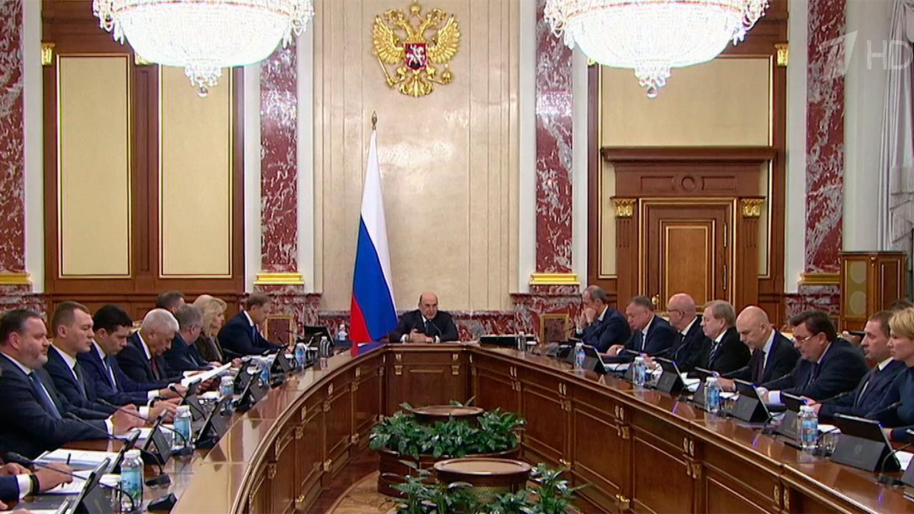 Поддержка сферы ЖКХ перед заморозками - одна из тем сегодняшнего заседания правительства