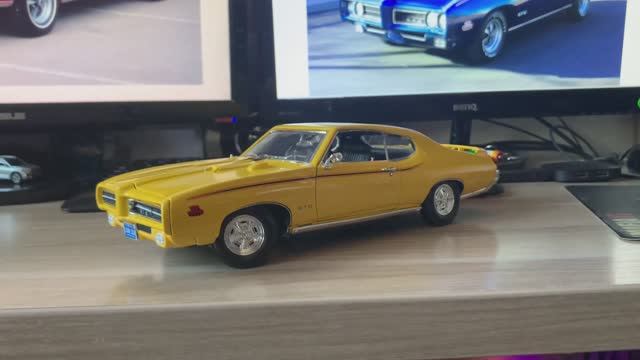 Обзор модели Pontiac GTO Judge в масштабе 1:18 от Motormax