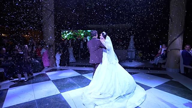 Танец жениха и невесты ! Долина Солнца !