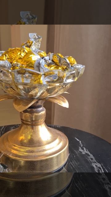 57-046 Декор Вазочка с птичкой 15x15x25см Glasar