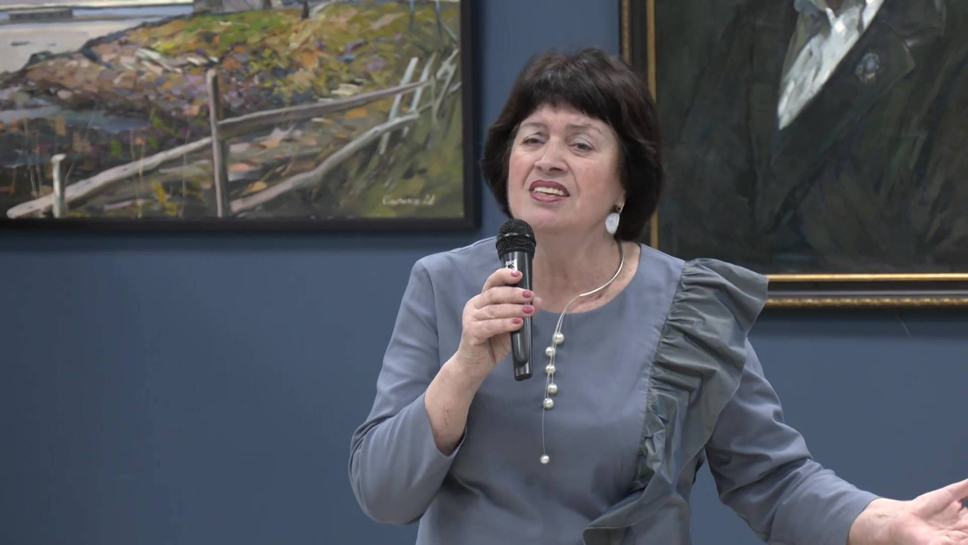 Концерт в Центральной библиотеке Ивантеевки.