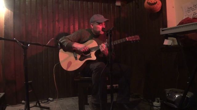 Лисица и сурок