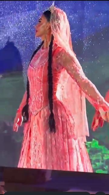 Самая массовая  лезгинка