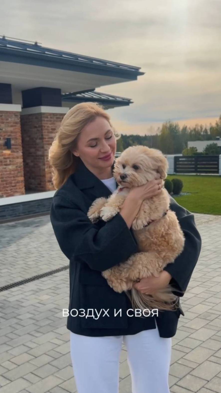 Жительница Доброграда Светлана Маненок о жизни в городе и открытии школы изучения нейросетей.