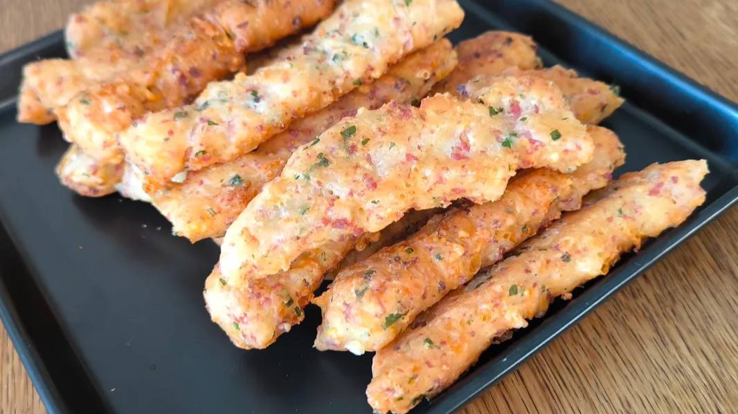 Хрустящие палочки с сыром и ветчиной!