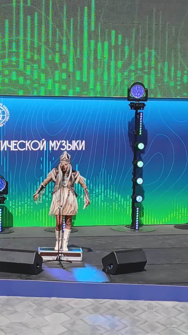 МНОГОГОЛОСЬЕ ЯКУТИИ