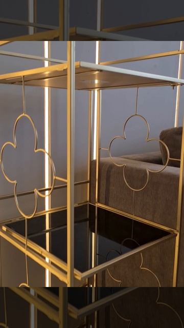 54-222 Стеллаж с 3 стеклянными полками 41х41х107см Glasar