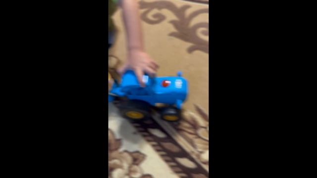 Синий трактор от УФЫ