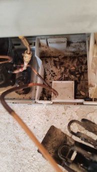 Утечка х. д. LG.
Устраняем