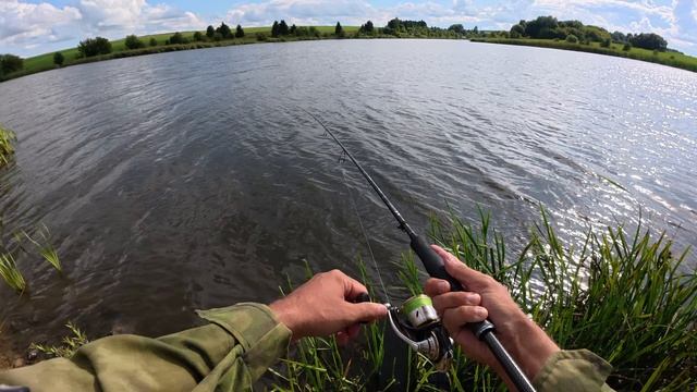 Вечерний выезд за судаком. Рыба активничает, но надо подбирать ключ.