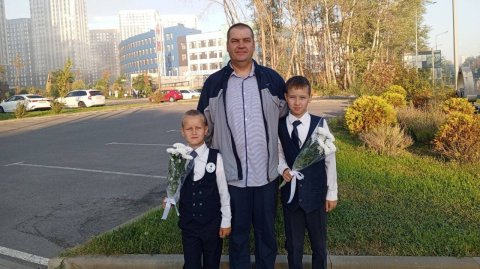 Скоро конец І четверти, а ещё недавно было 1 сентября 25. Наша новая, суперская 116-ая школа РНД