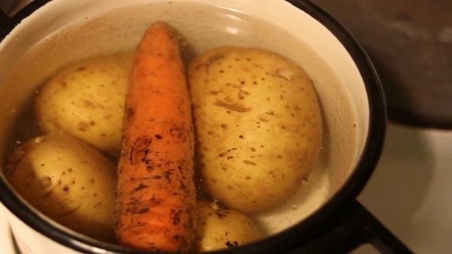 Салат Столичный с мясом