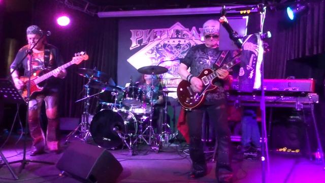 Grandfuzzers - I'm Your Captain - продолжение (Видео от Иры Карповой) Rhythm & Blus Cafe 11.10.25