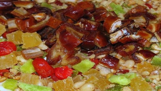 Пасха со сгущенкой и сметаной