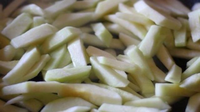 Омлет из кабачков в духовке