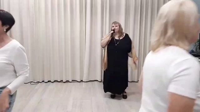 Легкой джазовой походкой - Лидия Косарева