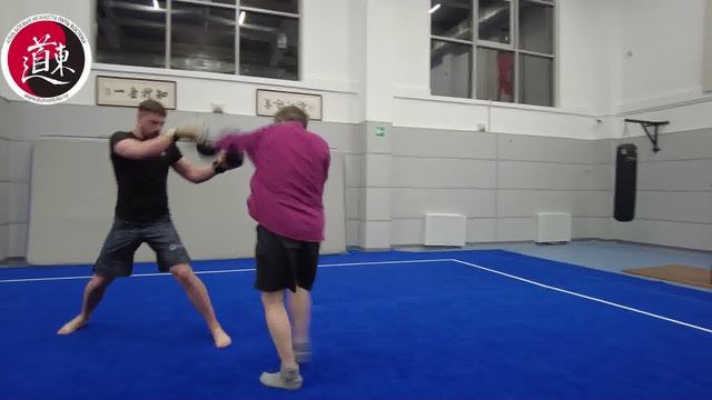 Ушу-саньда в Москве. Отработка техники борьбы!