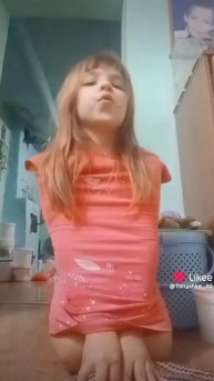 Like_7560718798229531831.mp4