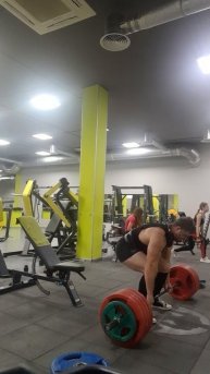 Проходка в становой тяге. Вес: 240 кг.