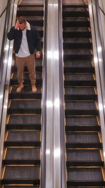 Просто Руслан. Просто идеальный лук.