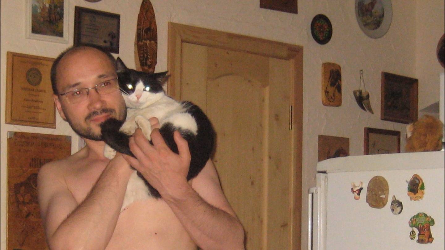 Человек и Кот-два папы-Х-2025