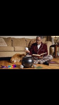 Мой кот "помогал" варить зелье... и вот что вышло 😹 | Witch's Cat Assistant #shorts #funny