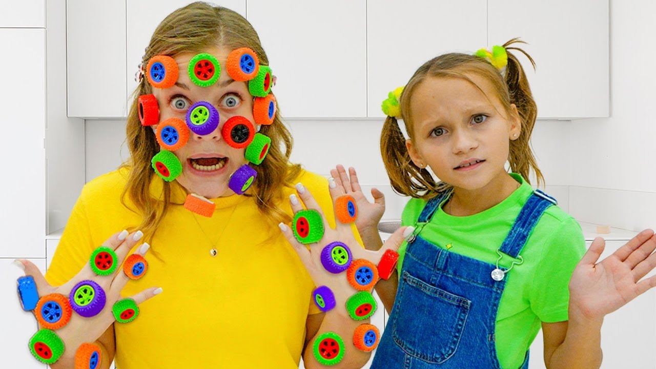 Дети учатся убираться в своих комнатах!