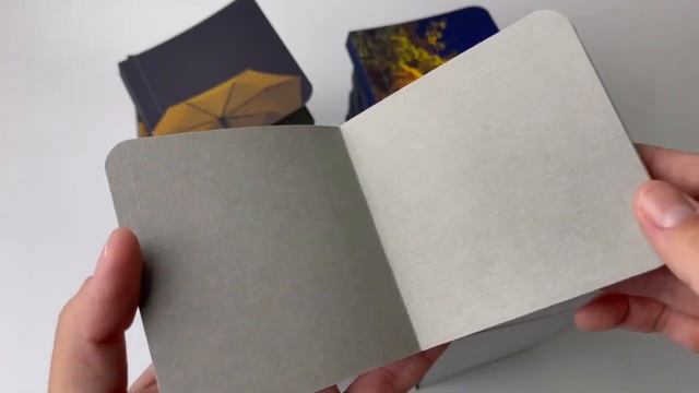 Блокноты 9 х 9 см с разными обложками