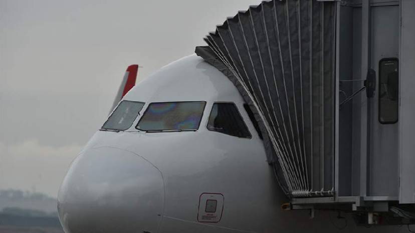 В аэропорту Саратова сняли временные ограничения