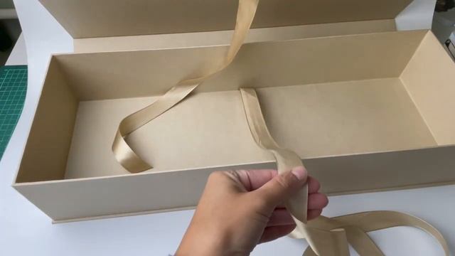 Подарочная коробка для автомобильных номеров 55 х 20 см