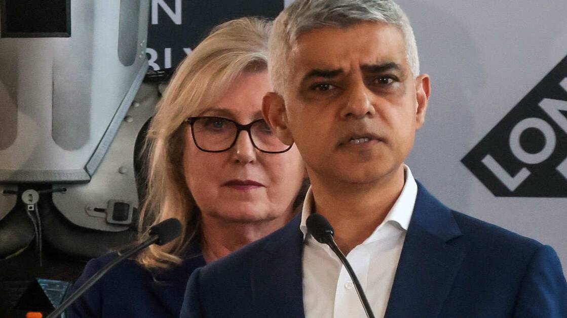 Express: мэра Лондона обвинили в публичном сокрытии банд педофилов