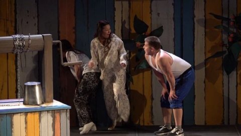 Клубничка / Җиләкле җәй/ трейлер