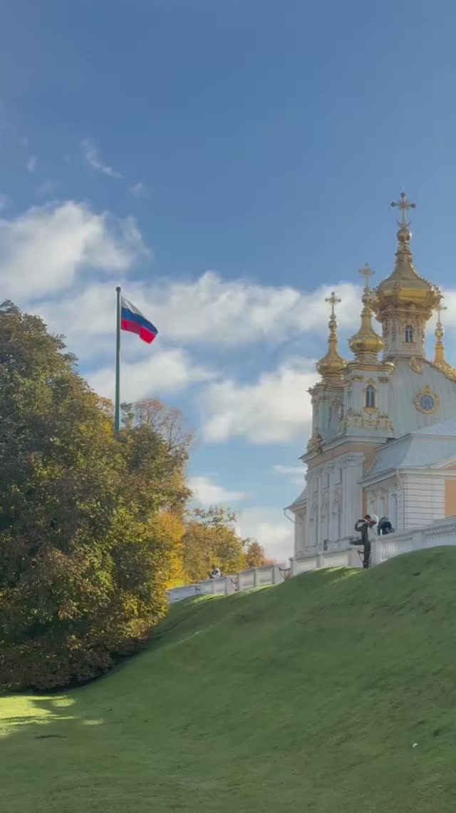 Дворцы Питера